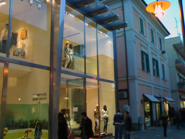 Cazzotti in faccia…