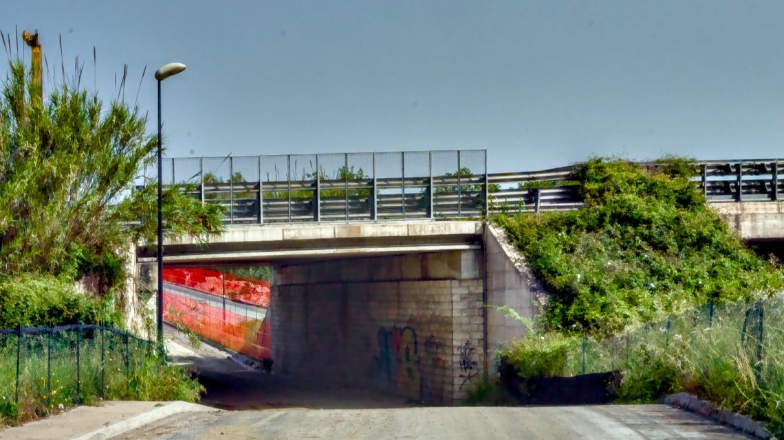 Il Ponte della libertà in stato di degrado e le elezioni comunali