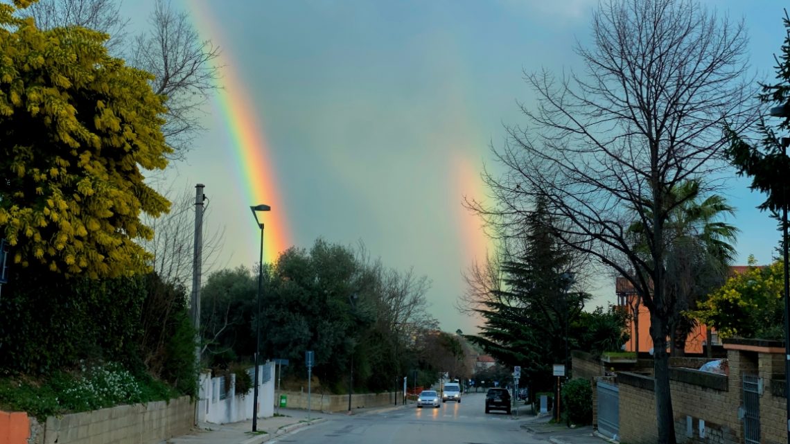 Doppio arcobaleno, visto da Via di Sotto
